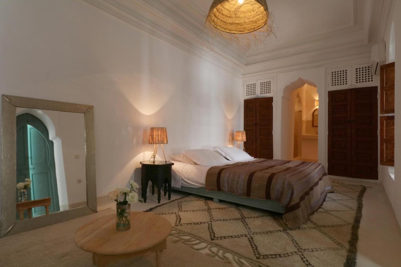 Luxury Triple Room,1483205495:JPEG
